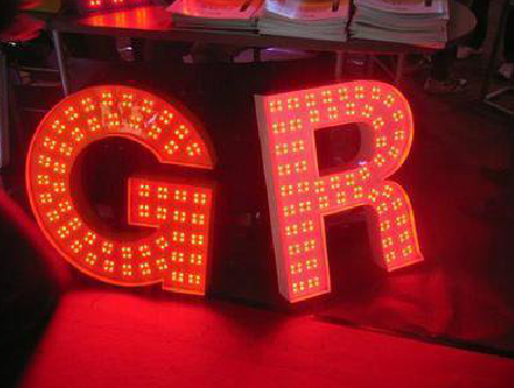 新乡LED发光字有哪些优势？